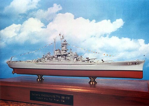 USSマサチューセッツ（BB-59）の1/720スケールプラスチックモデル。