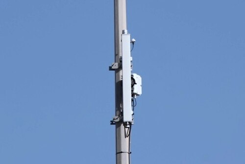 5G SA ネットワーク向けに CableFree 5G Small Cell を設置