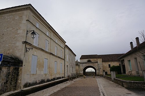 巡礼者病院、トゥロネンシス街道、世界遺産、サンティアゴ巡礼路。