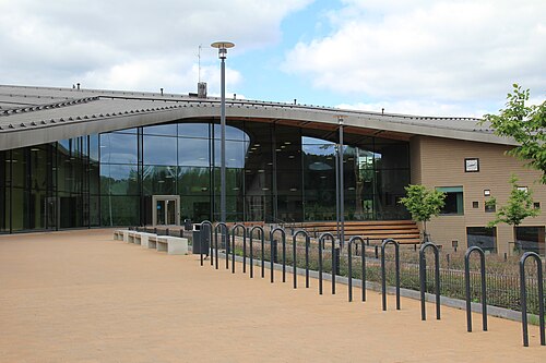 サウナラハティ学校およびコミュニティサービス、エスポー、Verstas Architects (2012)。