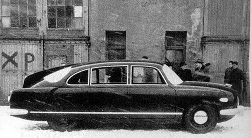 1955 年タトラ 603、モラヴィア州コプジヴニツェの最後のプロトタイプ