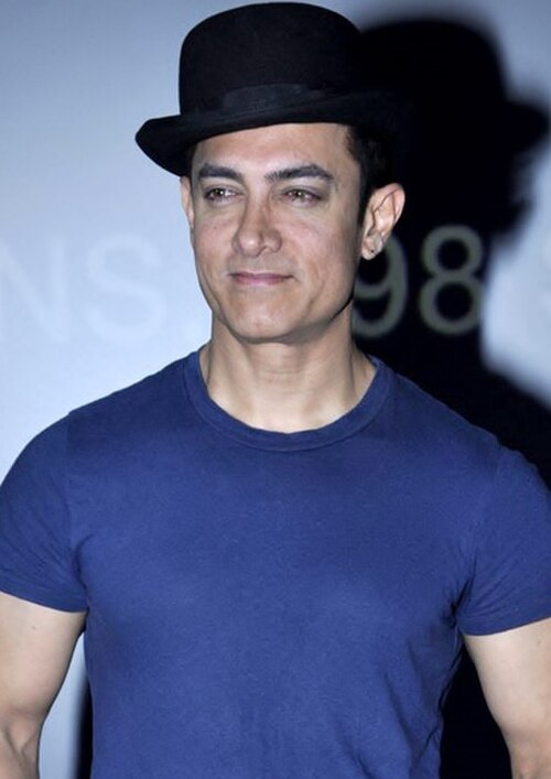 2013年、Dhoom 3の予告編発表会に出席したアーミル・カーン。