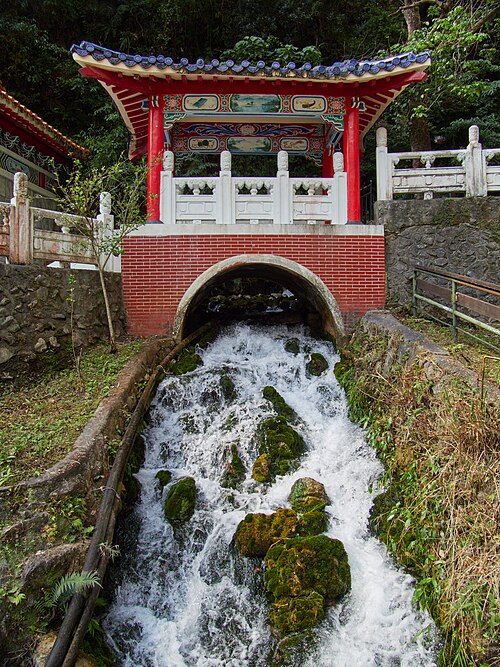 永遠の春の神社、2024年3月