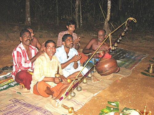 インド。オナヴィルまたはヴィリュ打楽器弓