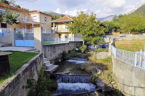 アルヴァティ川とクラニ川の建築