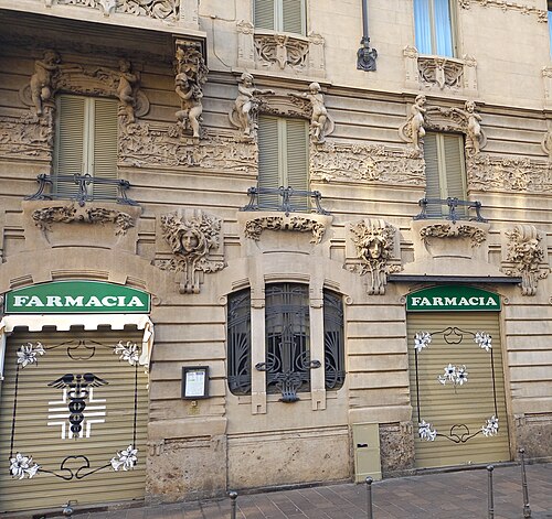 Casa Guazzoni、詳細はMelzo経由