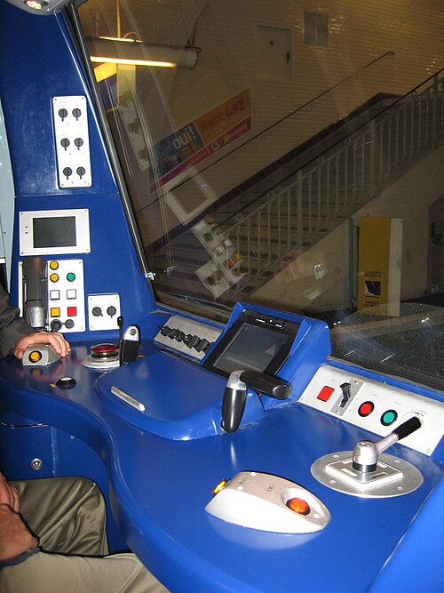 運転席