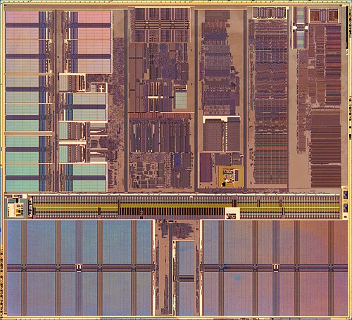 AMD K6-III+ 400ATZ プロセッサのダイ ショット