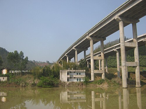 G25 長春深圳高速道路.JPG