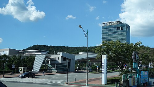 龍仁市庁舎の全景