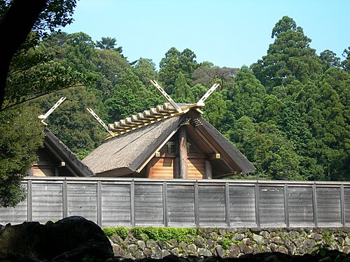 伊勢神宮の内宮は20年ごとに建て替えられている