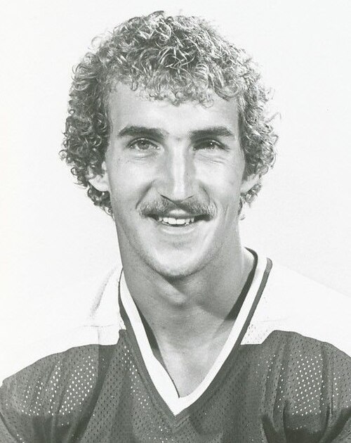 ノーススターズは、1978年のNHLアマチュアドラフトでスティーブ・ペインを全体19位で指名した。