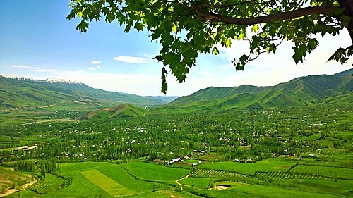 タジキスタンのファイザーバード地区にあるエロク村