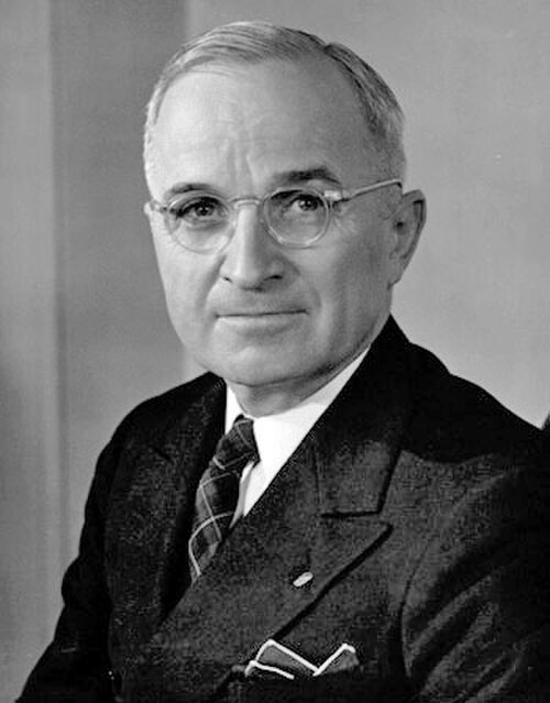 アメリカ合衆国第33代大統領ハリー・S・トルーマンは視力が悪かった。
