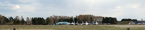 クビンカ空軍基地、飛行場と航空機