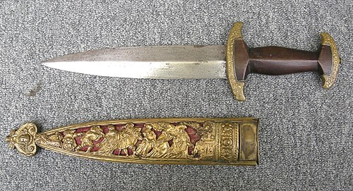 1570年頃の様式による「ホルバイン」タイプのスイス製短剣。