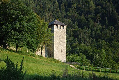 火薬塔