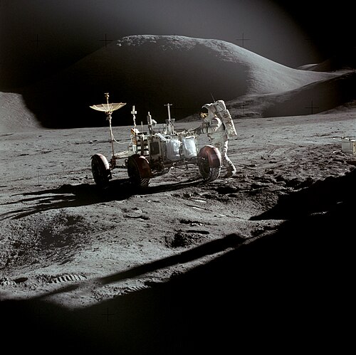 アポロ15号着陸地点付近のハドレー山（1971年）