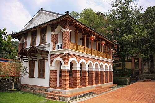 台中市五峰林家屋敷庭園の五桂樓（1906 年）