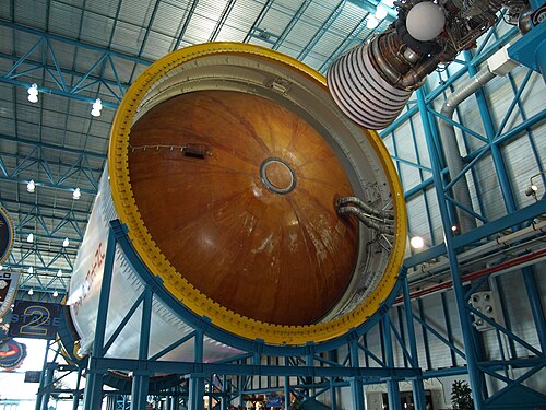 ケネディ宇宙センターに展示されているS-II-14
