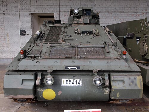 FV103 スパルタン装甲兵員輸送車