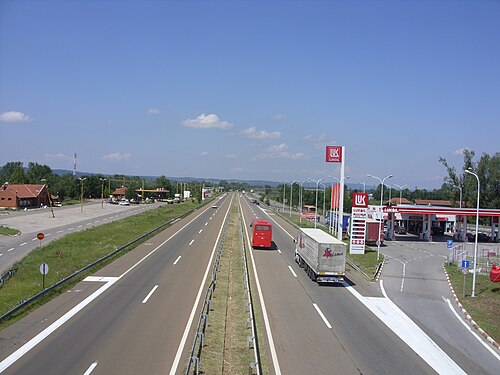ヨーロッパ高速道路E75