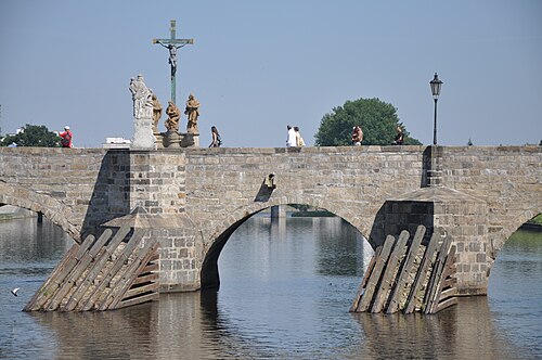 ピーセク石橋、1263 ～ 1265 年 [10]