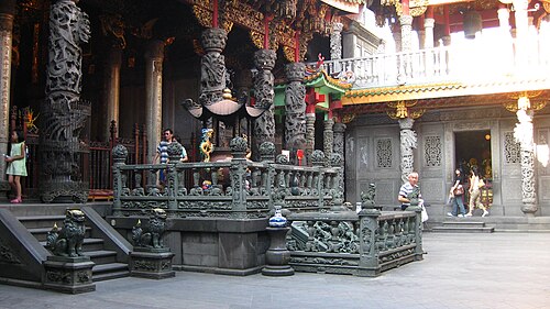 長福寺の内庭