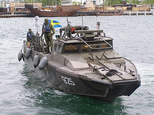 Stridsbåt 90 (CB90 クラスの高速強襲艇)