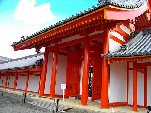 月華門、獅子殿の西門