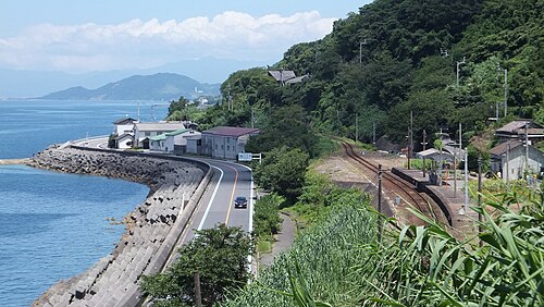 R378と下灘駅.JPG