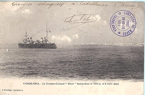 1907 年 7 月、アルヘシラス条約の適用条件をめぐってカサブランカで蜂起が起こり、カサブランカ砲撃が行われた。