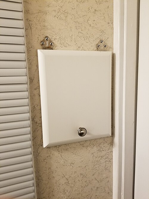 Home laundry chute