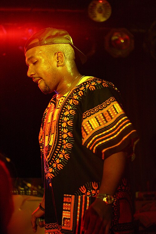 2014 年 6 月、Cyhi the Prynce が The Come Up Show でパフォーマンスを披露しました。