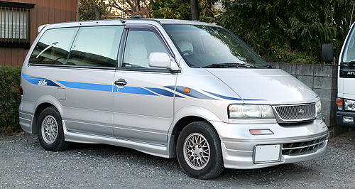 W30 日産 ラルゴ ハイウェイスター（フェイスリフト）