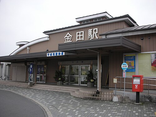 駅入口