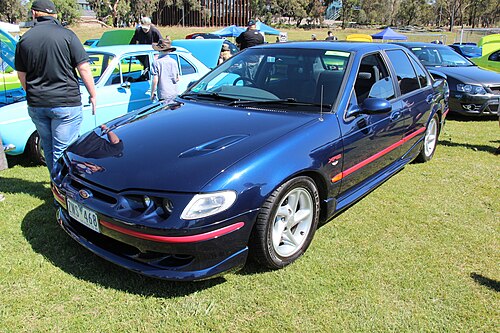 EL ファルコン XR6