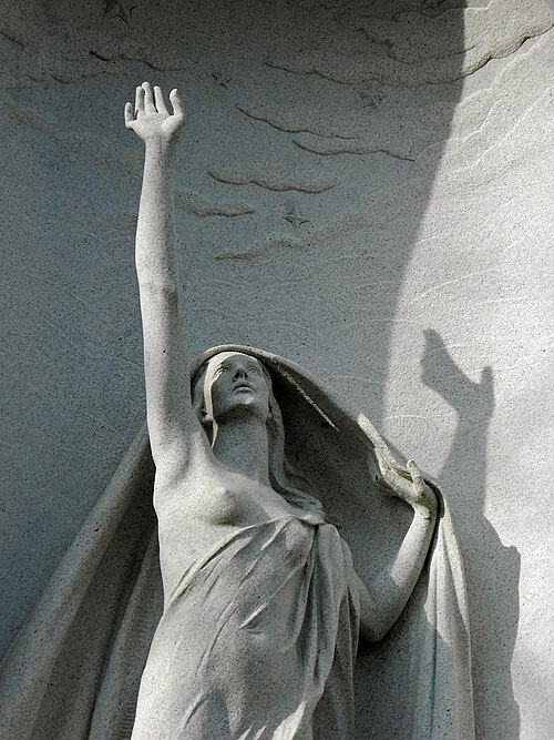 『Aspiration』（1933年）、ペンシルベニア州フィラデルフィア、ローレルヒル墓地。