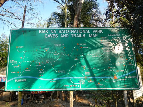 ビアク・ナ・バト国立公園のエミリオ・アギナルドの洞窟と保護区域の地図