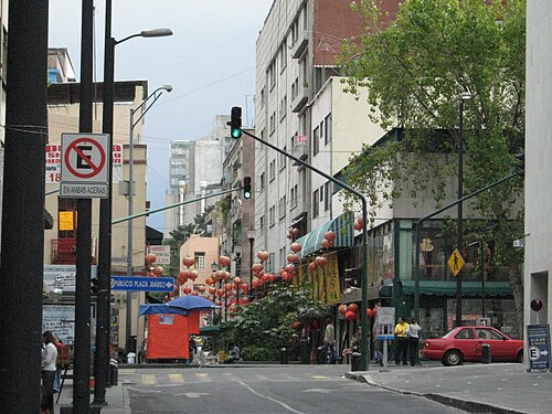 ドロレス通りからバリオ・チノに入る