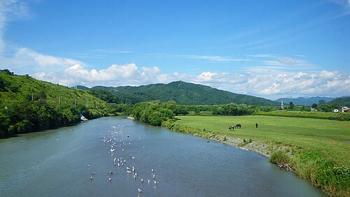 三ツ石川