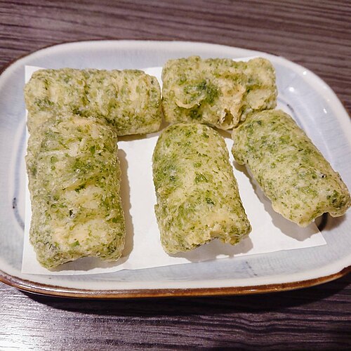 海苔を添えて揚げる
