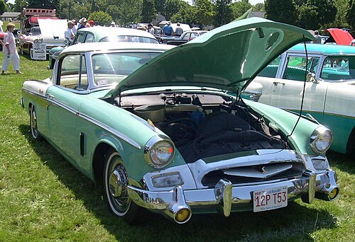 1955年式スチュードベーカー・プレジデント・ステート・ハードトップ