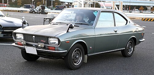 フェイスリフト前のマツダ カペラ ロータリー クーペ (日本)、1970 年 - 1971 年