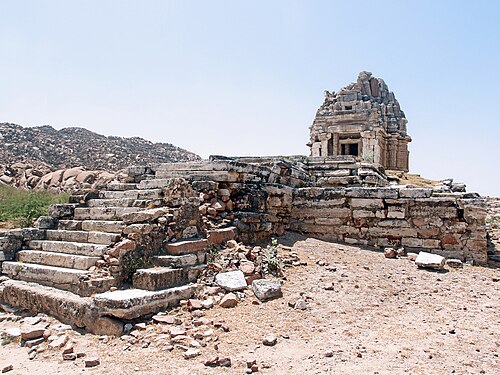 ナガルパーカー近郊のボデサルにある 9 世紀のジャイナ教寺院の遺跡