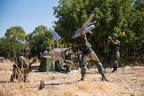 2018年1月、小型無人航空機スカイラークを運用するスカイライダー部隊の活動。