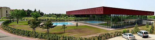 コチ学校プール複合施設