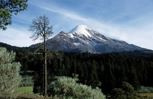 16. オリサバ山はメキシコで最も高い山です。