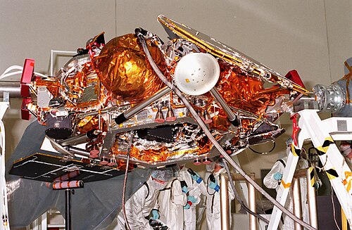 カプセル化直前の格納位置にある宇宙船