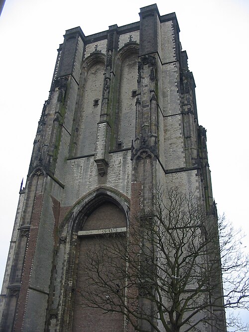 ツィエリクゼーの塔 (Sint-Lievensmonstertoren) は、最終的に建てられたものの 2 倍の高さになる予定でした。